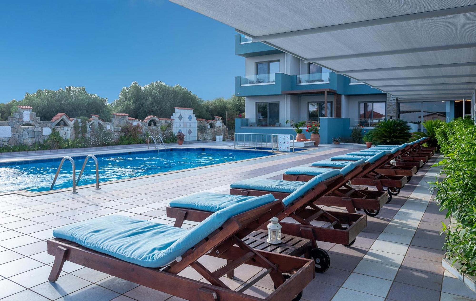 Evalia Apartments Hersonissos  Bagian luar foto