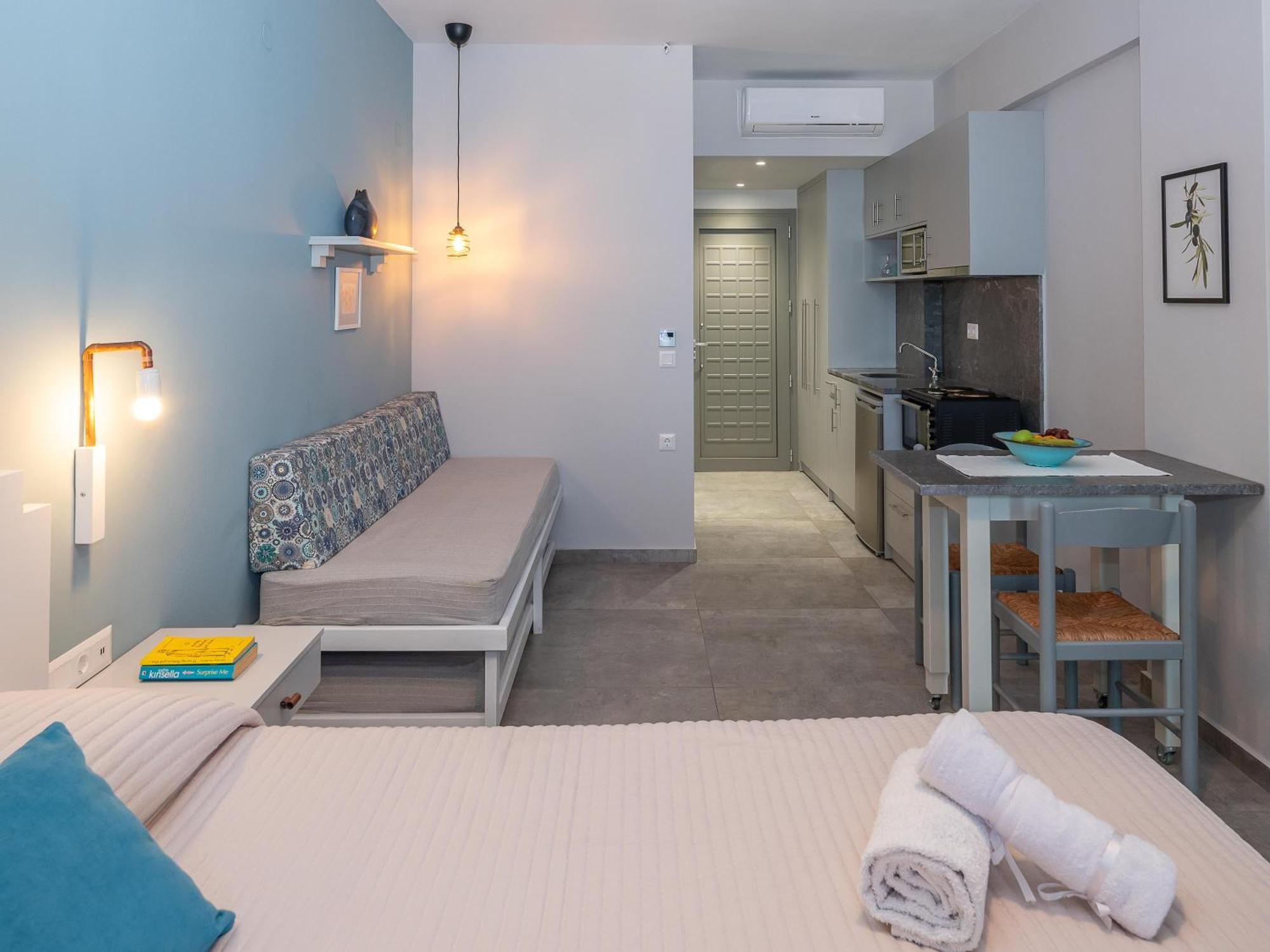Evalia Apartments Hersonissos  Bagian luar foto