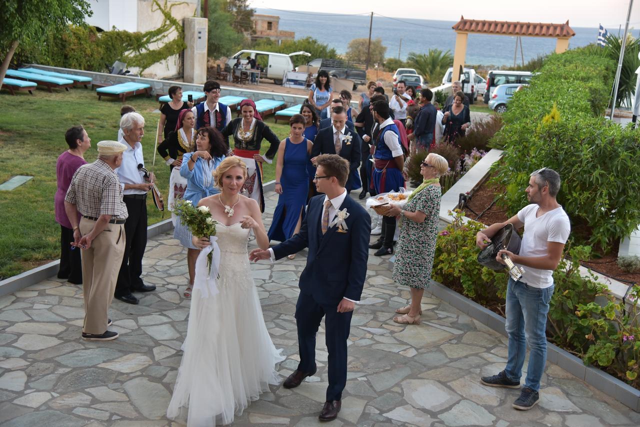 Evalia Apartments Hersonissos  Bagian luar foto